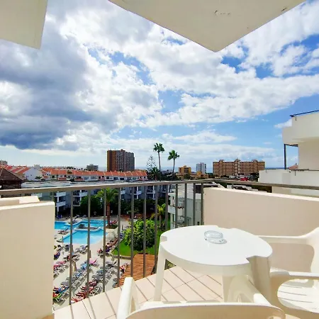 Nice Studio With Wifi, Pool, Near The Beach In Los Cristianos, Tenerife Sur * 洛斯克里斯蒂亚诺斯