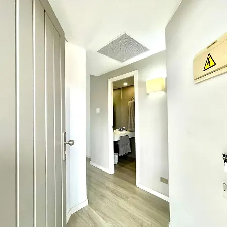 Nice Studio With Wifi, Pool, Near The Beach In Los Cristianos, Tenerife Sur 公寓